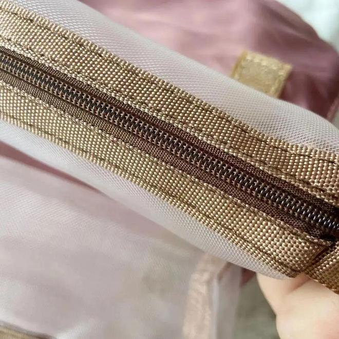 包就够了分类收纳4小包可独立使用这才是包包该有的样子！mg不朽情缘游戏平台全家旅行洗护四合一化妆收纳包这1小(图19)